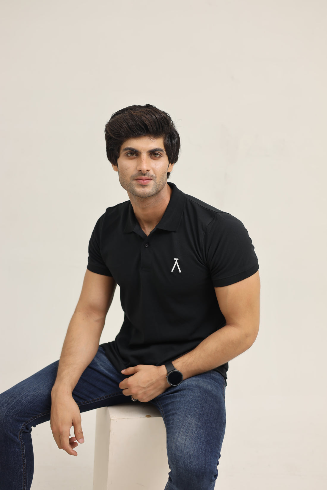 Crest Polo Black