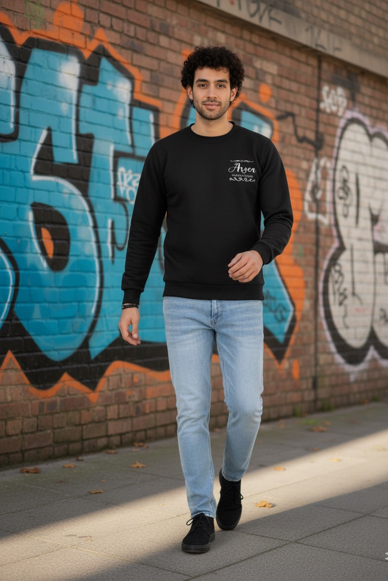 BLACK BASIC SWEATSHIRT